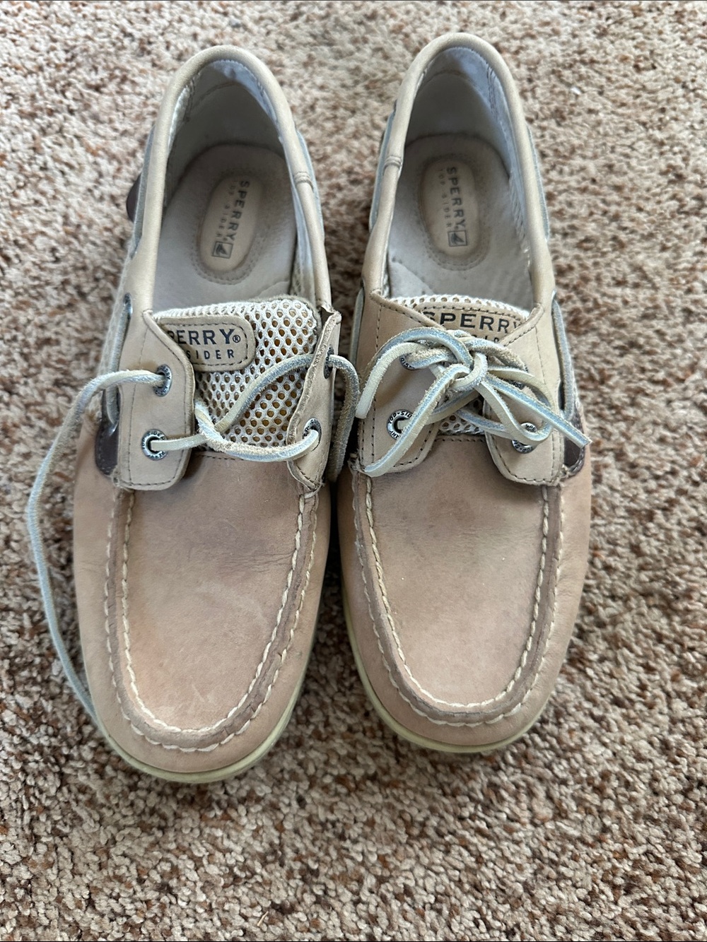 Sperry women’s Beige/Tan Boat Shoes